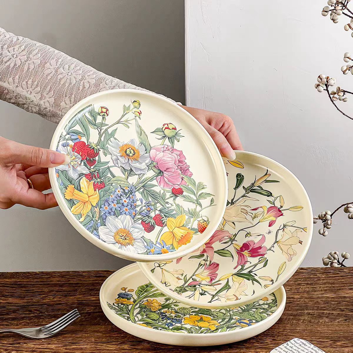 Piring Keramik Bunga Romantis  - Vintage Collectible Dishes ulasan dan harga