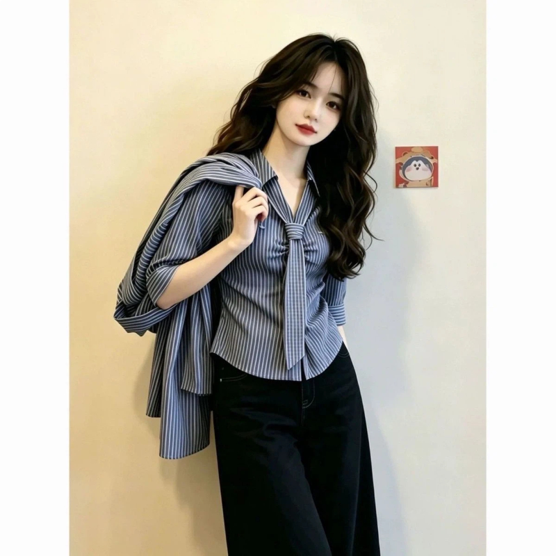 Blus Elegan Bergaris Ramping L - Vintage Collectible Buttons ulasan dan harga
